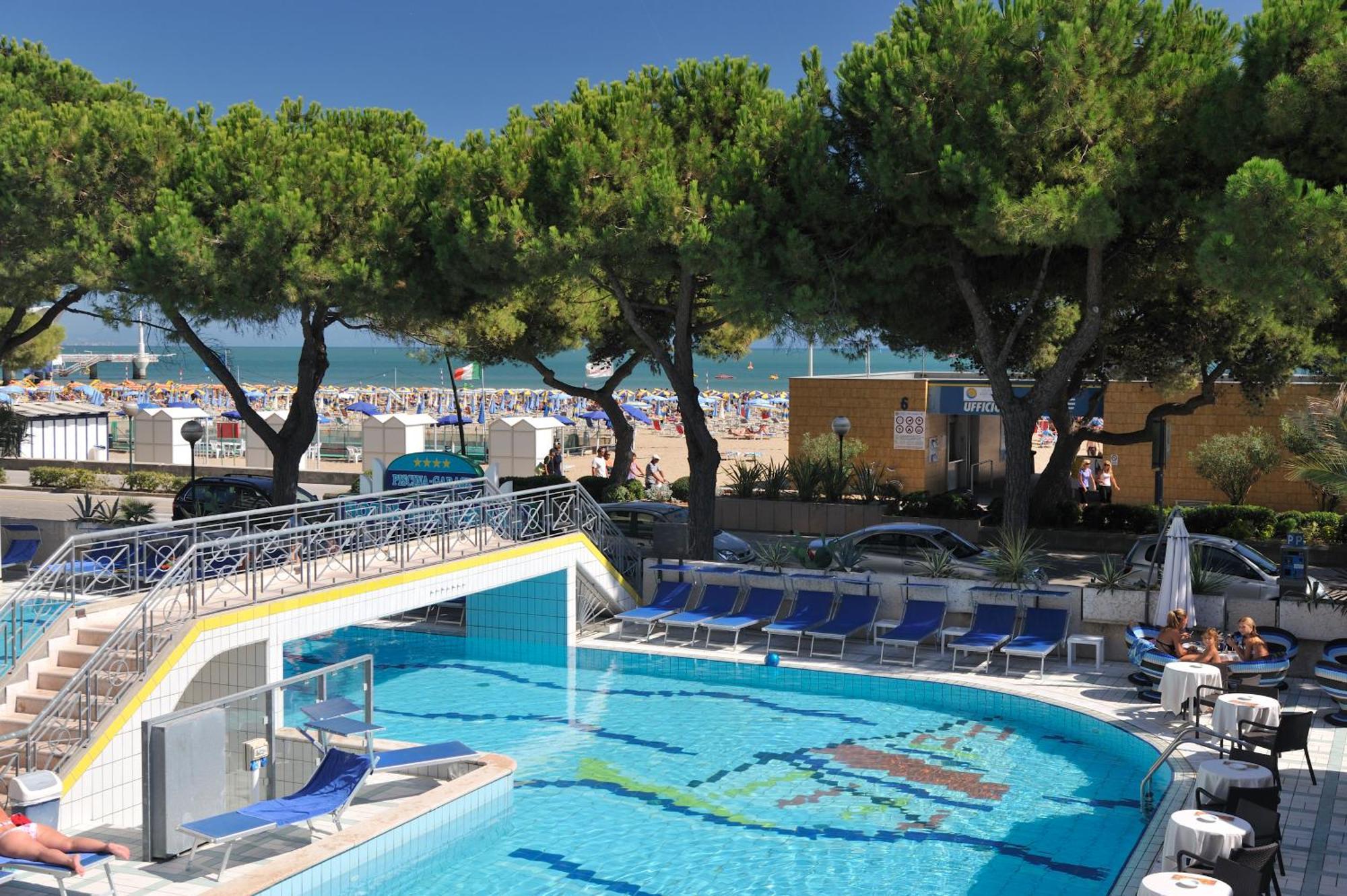 Hotel Miramare Lignano Sabbiadoro Ngoại thất bức ảnh