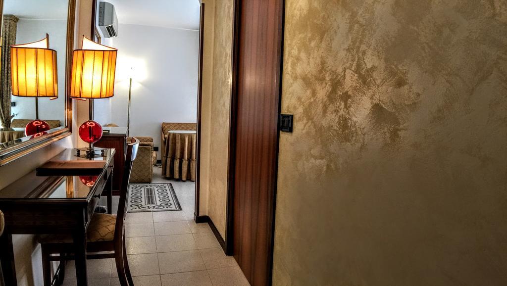 Hotel Miramare Lignano Sabbiadoro Ngoại thất bức ảnh