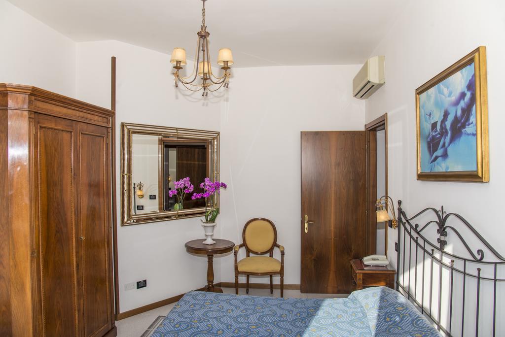 Hotel Miramare Lignano Sabbiadoro Ngoại thất bức ảnh