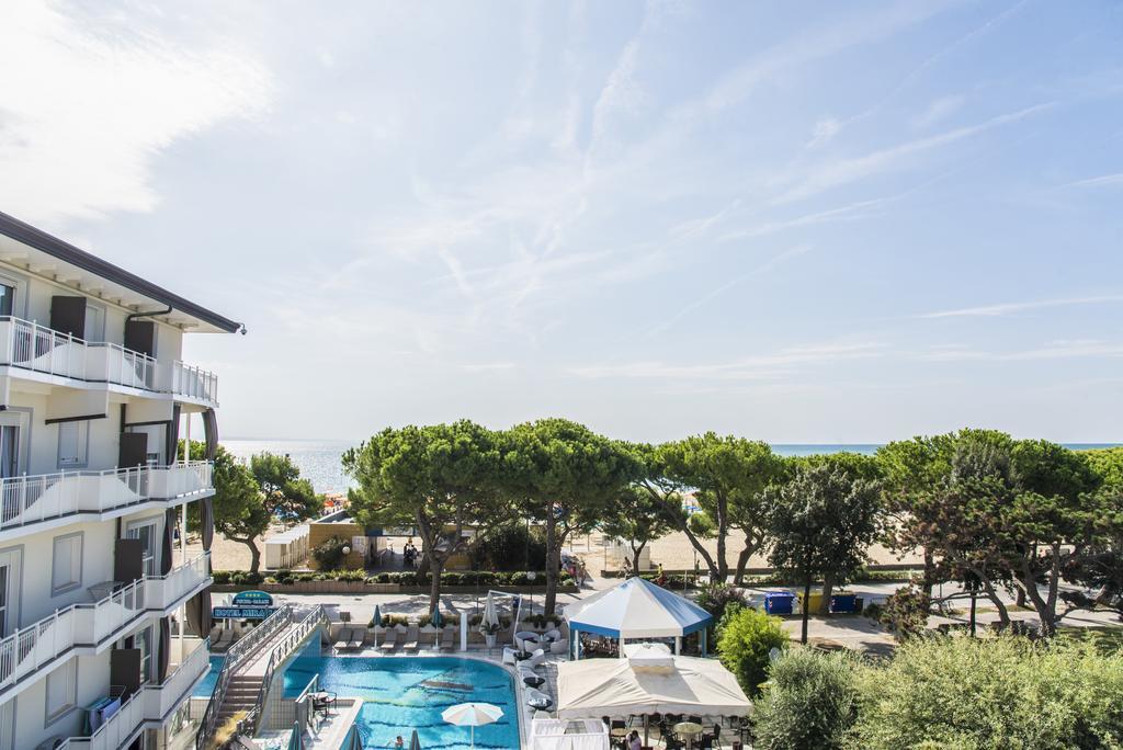Hotel Miramare Lignano Sabbiadoro Ngoại thất bức ảnh