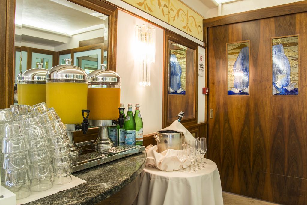 Hotel Miramare Lignano Sabbiadoro Ngoại thất bức ảnh