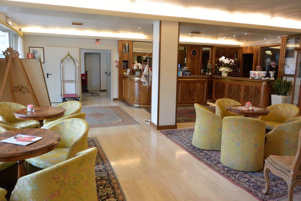 Hotel Miramare Lignano Sabbiadoro Ngoại thất bức ảnh